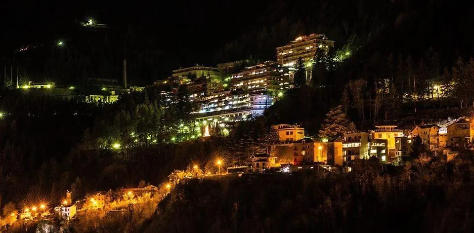 Hotel Rezia Sondalo